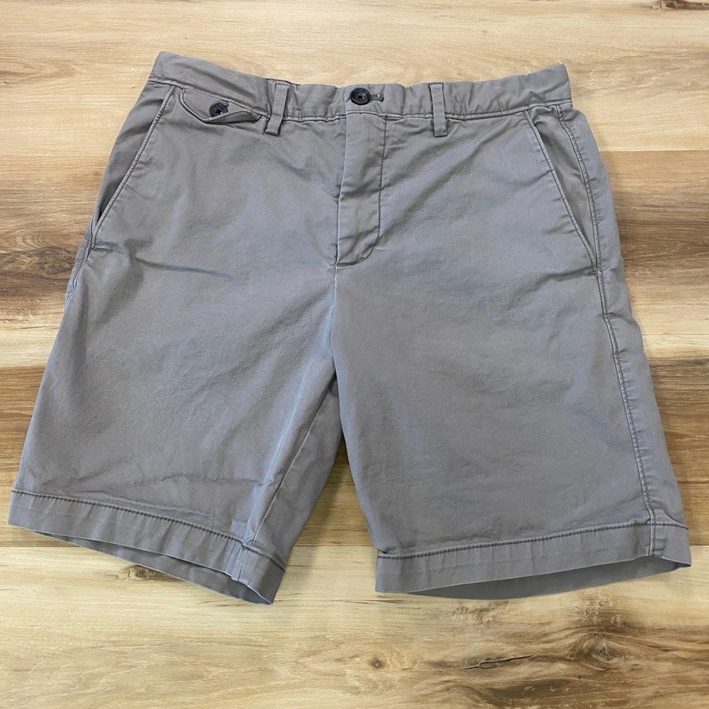 Banana Republic Lived-In Short 31 Chino Casual Cotton Gray 9" Coin Pocket